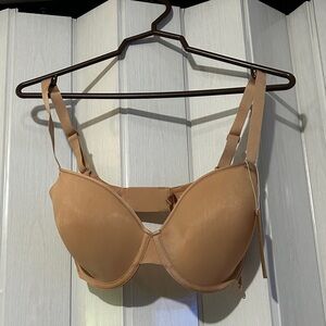 SKIMS Demi bra - 36D New with tag